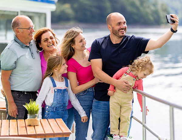 Happy Family an der Loreley